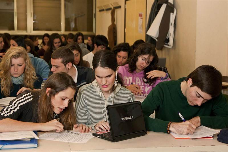 Alumnosordenadormulticulturalidad