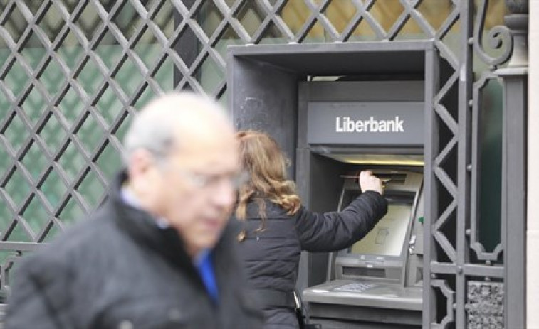 ​La CNMV prohíbe con efectos inmediatos y por un mes las ventas en corto de Liberbank