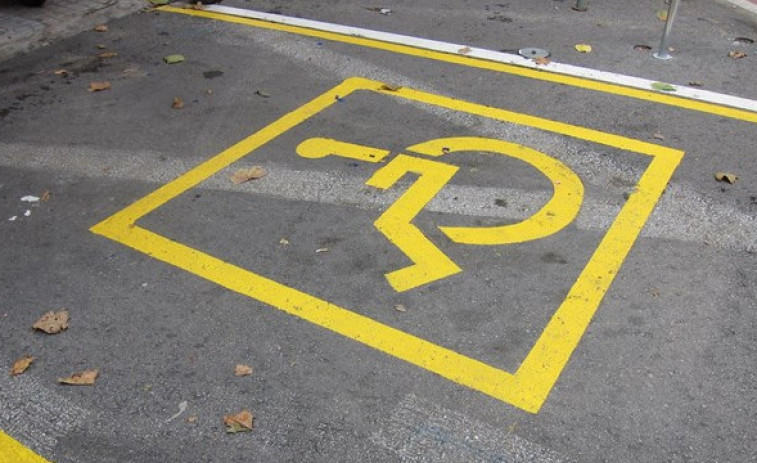 Vilanova certifica tarjetas falsas de aparcamiento para discapacitados