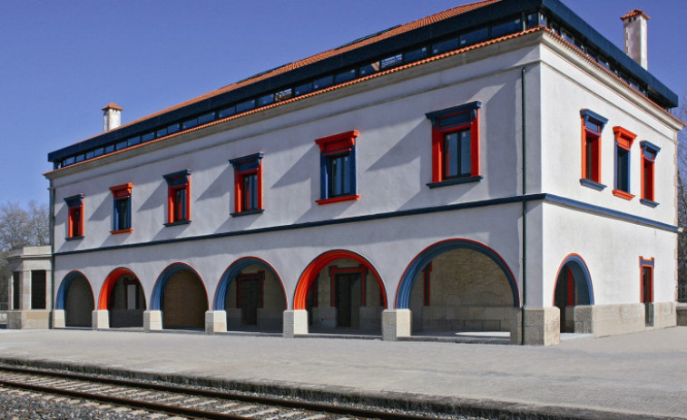 El PSdeG reclama la rehabilitación de las estaciones de ferrocarril del rural