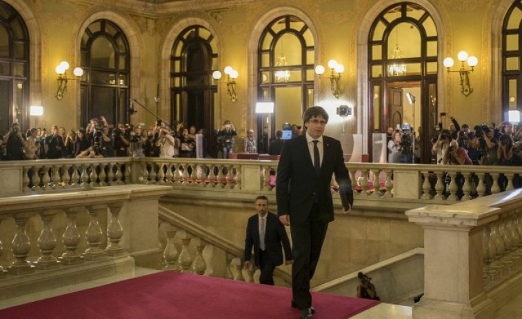El martes en el que Mas obligó a Puigdemont a no declarar la independencia