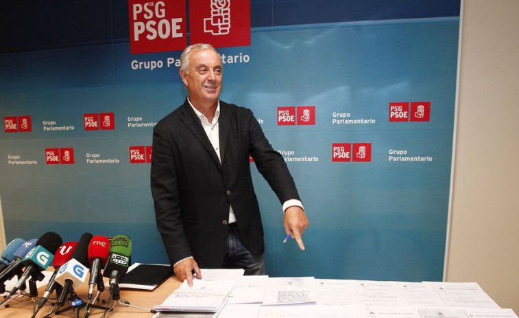 Pachi Vázquez renuncia como diputado del PSdeG