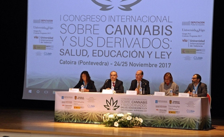 Almuiña no ve razones para “favorecer un comercio legal de cannabis”