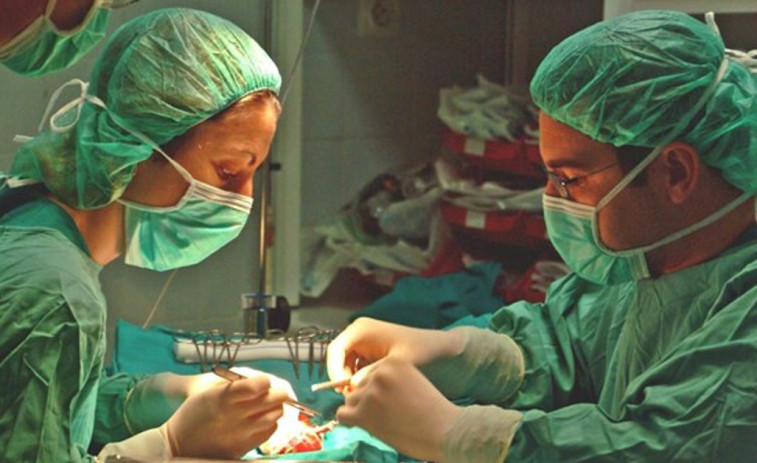La espera quirúrgica en Galicia es de 62 días, 42 menos que la media nacional