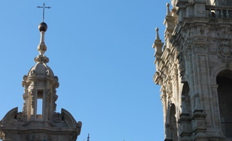 La fachada del Obradoiro de la Catedral recupera su aspecto original