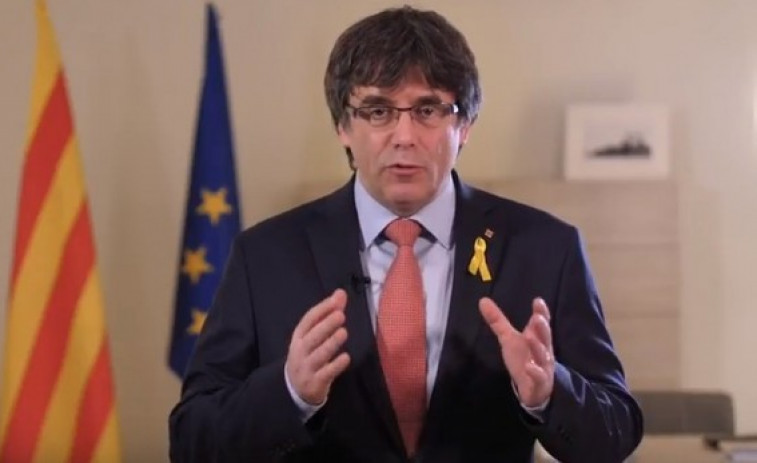 El DNI de Puigdemont, a punto de caducar, le complica presentarse a las elecciones y desplazarse