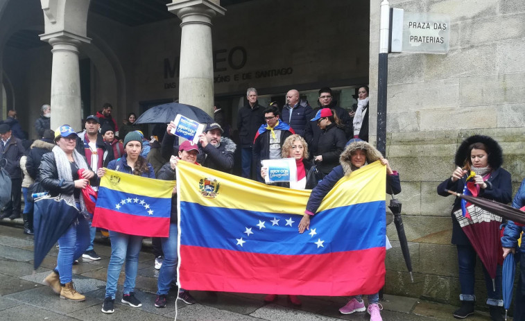 (Vídeo) Venezolanos salen a la calle en Galicia en apoyo del 