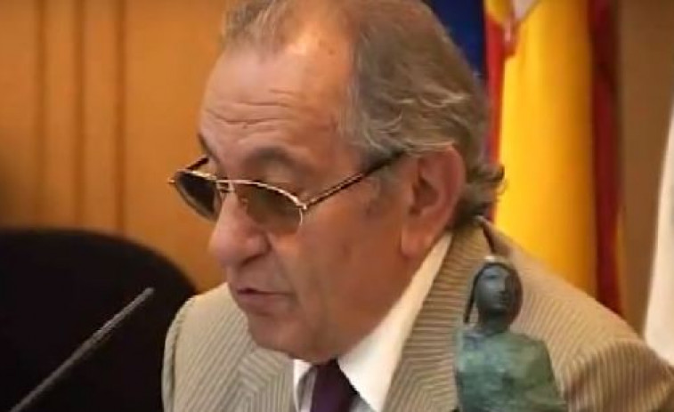 Muere el presidente de honor de La Región, José Luís Outeiriño