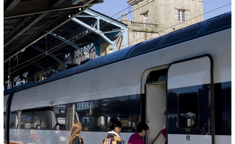 Ya se pueden solicitar los abonos gratuitos de Renfe para Cercanías y Media Distancia, con una fianza de 10 euros