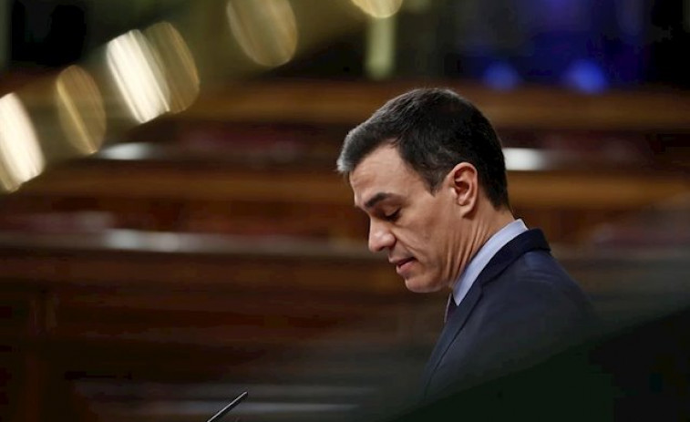 ​Sánchez se enfrenta a su primera sesión de control desde el estallido de la crisis con una oposición crispada