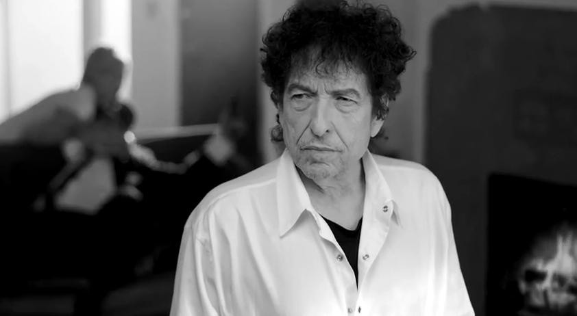 Bob Dylan inicia en Pamplona su gira por España de ocho conciertos que recalará en Sevilla el 3 de mayo y en Málaga el 4