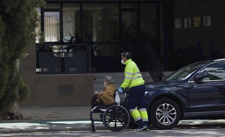 Los mayores de la residencia cerrada en A Fonsagrada serán trasladados a un centro público de O Carballiño