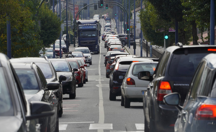 Desde hoy ya no se puede ir a más de 30 kilómetros hora en la vías urbanas de un solo carril por sentido