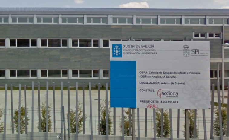 Récord de nuevos positivos en las aulas gallegas que ya tienen más de 2.000 casos activos