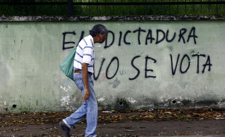 En España no hay democracia y en Venezuela sí