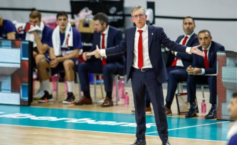 ​El Obradoiro amarra la permanencia en el que podría ser el último año de Moncho Fernández