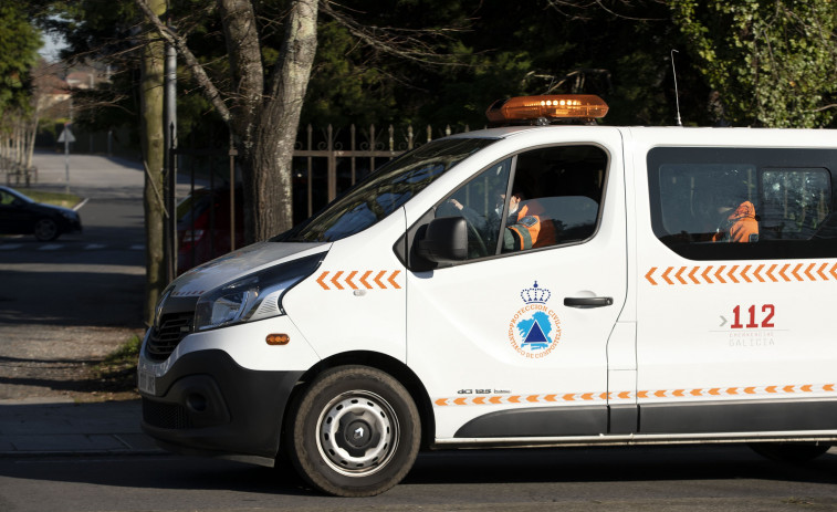 Un incendio en un edificio de viviendas de Xove obliga a evacuar a una persona