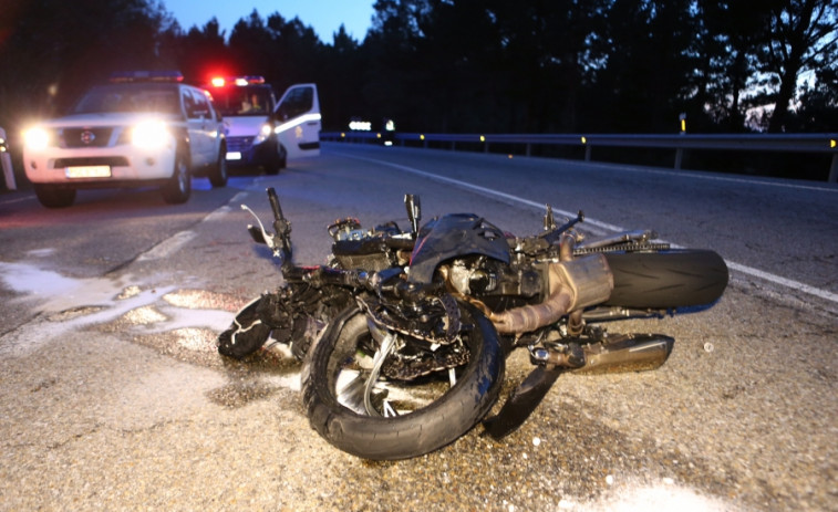 Morre unha persoa tras sufrir un accidente coa súa moto en Marín
