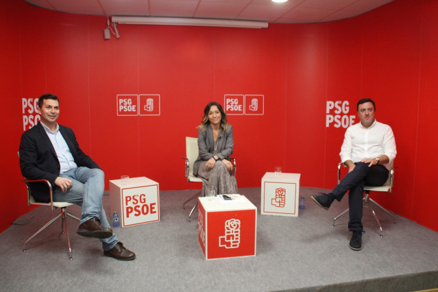 Los aspirantes a la Secretaría Xeral del PSdeG, Gonzalo Caballero y Valentín González Formoso, en el debate con motivo de las primarias internas para elegir al nuevo líder