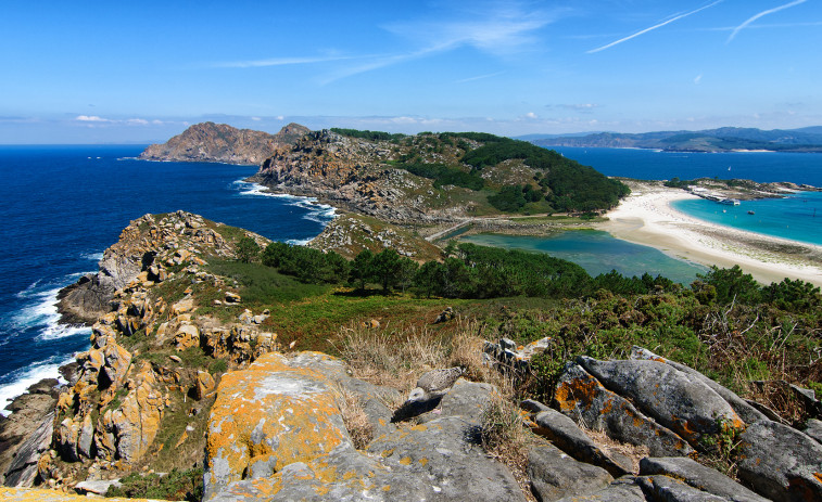 ​La Xunta deja otro verano a las islas Cíes y Ons sin médico permanente