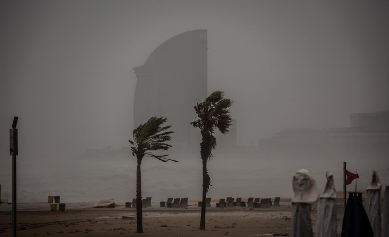 Un huracán podría llegar a España en los próximos días si Blas sigue cogiendo fuerza