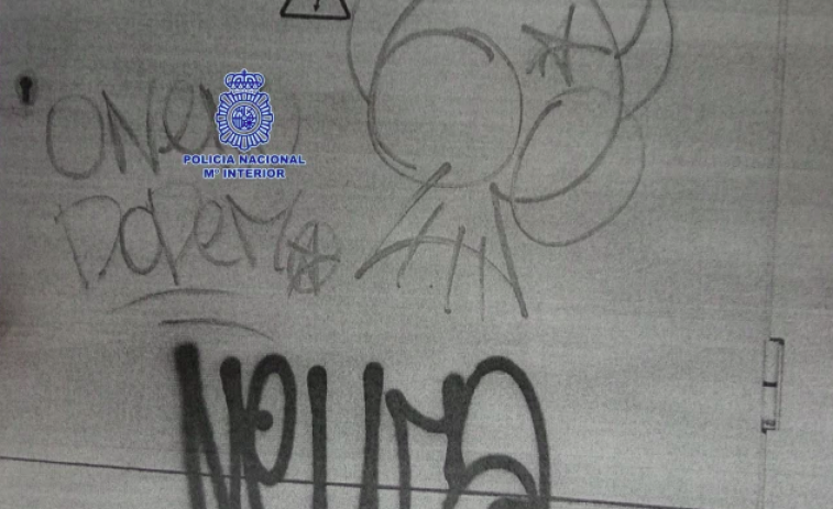La Policía localiza a 'O neno do demo' supuesto autor de multitud de graffitis denunciados en Pontevedra y Poio
