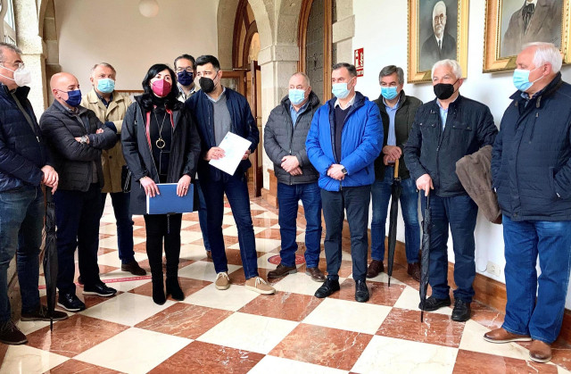 El Grupo Provincial del PP de Lugo presenta la sentencia que anula la entrada de la Diputación de Lugo en el accionariado de Tragsa y la contratación del servicio de mantenimiento de las zonas verdes