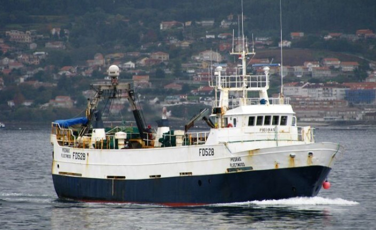 Naufraga otro pesquero de Marín: once marineros rescatados en el hundimiento del 'Piedras' en el Gran Sol​