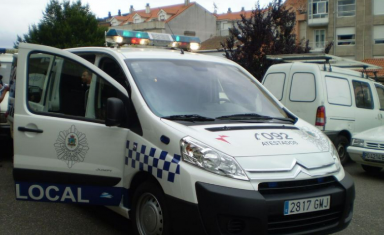 La Policía Local sorprende a un taxista de Vigo quintuplicando la tasa de alcoholemia en la Avenida de Castrelos