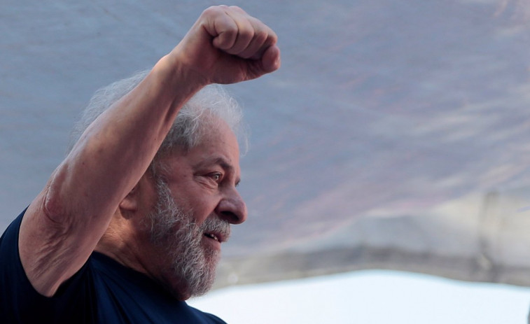 Un resultado ajustadísimo en las urnas lleva a Bolsonaro y Lula a una segunda vuelta en Brasil