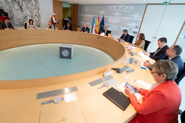 El presidente de la Xunta, Alfonso Rueda Valenzuela, preside la reunión del Consello. Edificio Administrativo de San Caetano, Santiago de Compostela, 03/11/22.