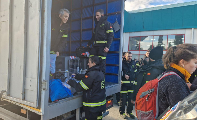 Turquía recurre a la ONG IAE para reunir toda la ayuda humanitaria posible: necesitan sacos de dormir, tiendas, calefactores...