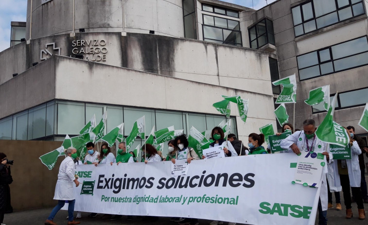 Satse busca firmas para reclamar al SERGAS que cambie la fecha de las oposiciones de Enfermería