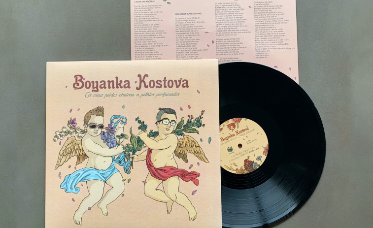 (VÍDEOCLIP) Boyanka Kostova presenta ‘Os meus peidos cheiran a pétalos perfumados’, su quinto disco