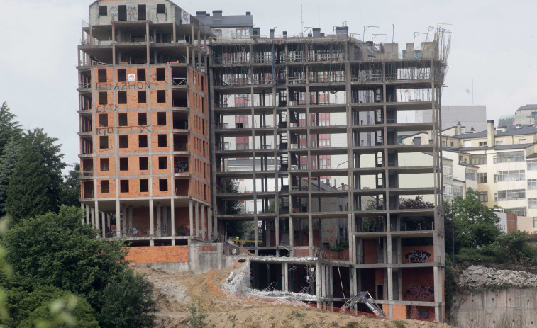 Maquinaria pesada para la demolición O Garañón, un hito para el Ayuntamiento de Lugo