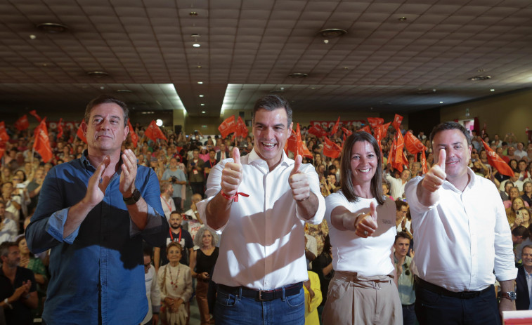 Ferraz aplaza las primarias del PSdeG, entre críticas internas, las burlas de los populares y la incógnita del candidato