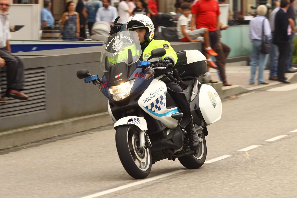 Policu00eda local moto