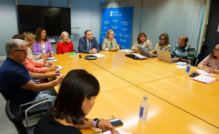 El SERGAS acepta alza en retribuciones por guardias médicas en la reunión de la Mesa Sectorial