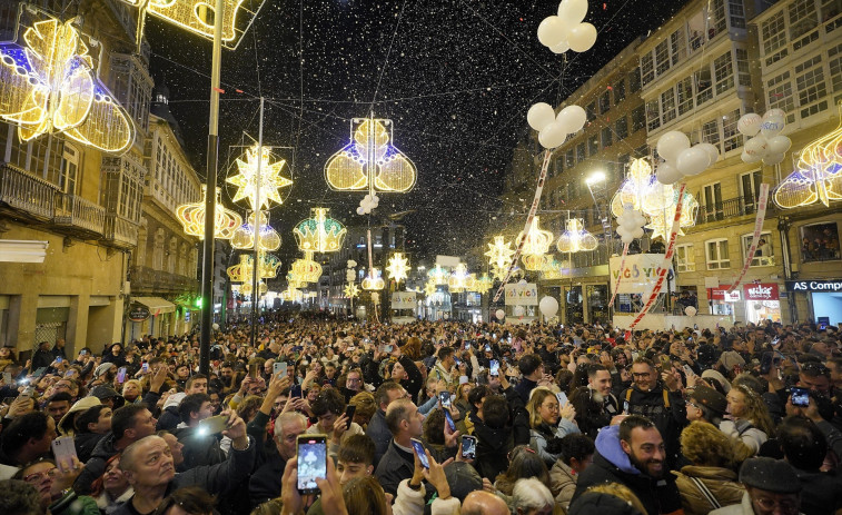 Las luces y las sombras del alumbrado navideño de Vigo que no dejan indiferente a la ciudad