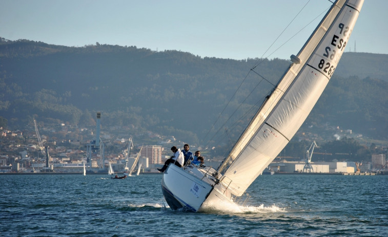 La Xunta busca impulsar Galicia como destino deportivo marítimo y fluvial
