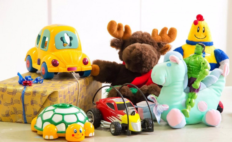 El catálogo de A Mesa propone una Navidad para regalar libros y juguetes en gallego