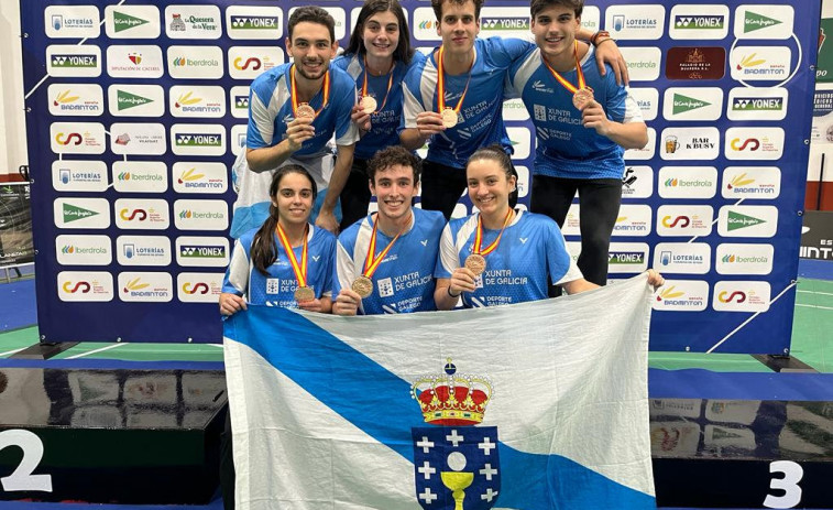 El bádminton gallego se cuelga el bronce en el Campeonato de España de Selecciones