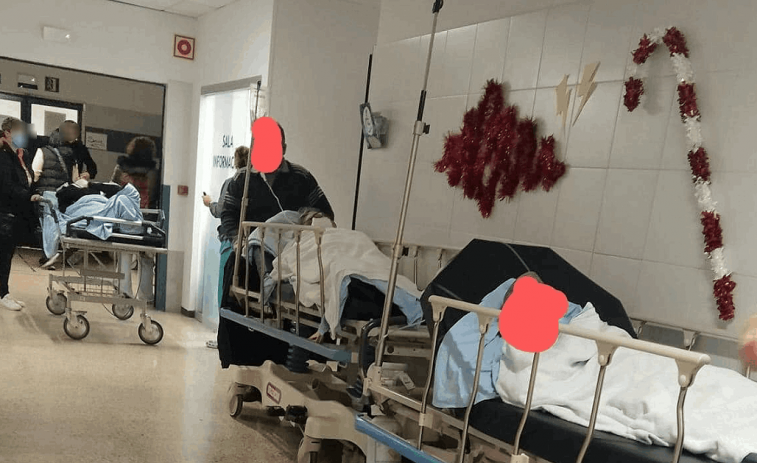 El SERGAS suspende cirugías por una gripe que causa 1.000 hospitalizados y atascos en urgencias