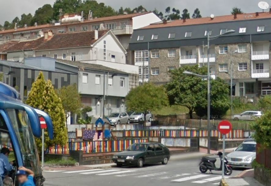 Parque cerca de la calle Concepciu00f3n Arenal de Fisterra en una imagen de Google Street View