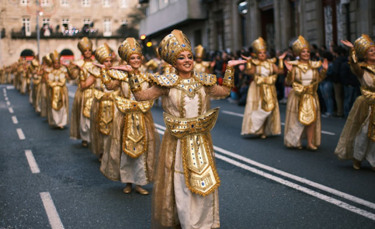 Santiago de Compostela da el pistoletazo de salida a sus Fiestas del Carnaval este sábado