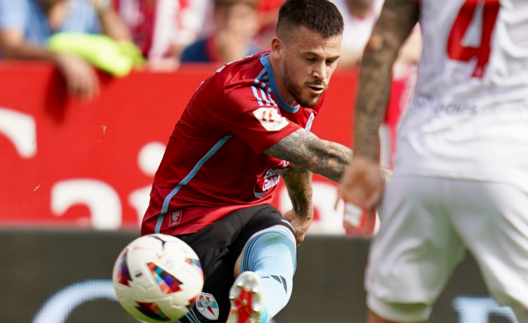 Así fueron los golazos con los que el Celta remontó en Sevilla en el debut de su entrenador