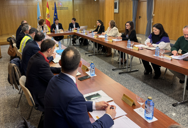El delegado del Gobierno en Galicia, Pedro Blanco, preside la Comisión Autonómica de Tráfico y Seguridad Viaria