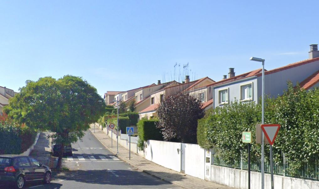 Urbanizaciu00f3n Monterrei en Pereito en una foto de Google Street View