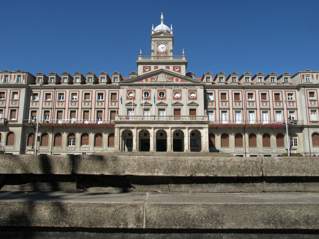 Archivo - Fachada principal del Ayuntamiento de Ferrol (A Coruña)