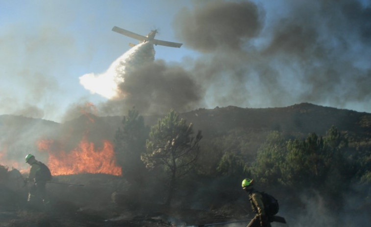 ​Máis de 6.100 hectáreas queimadas en dous días